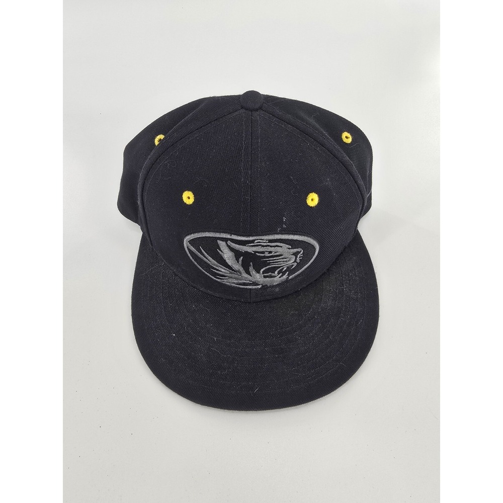Nike True Mizzou Missouri Tigers Black Hat OSFM Cap SnapBack Used